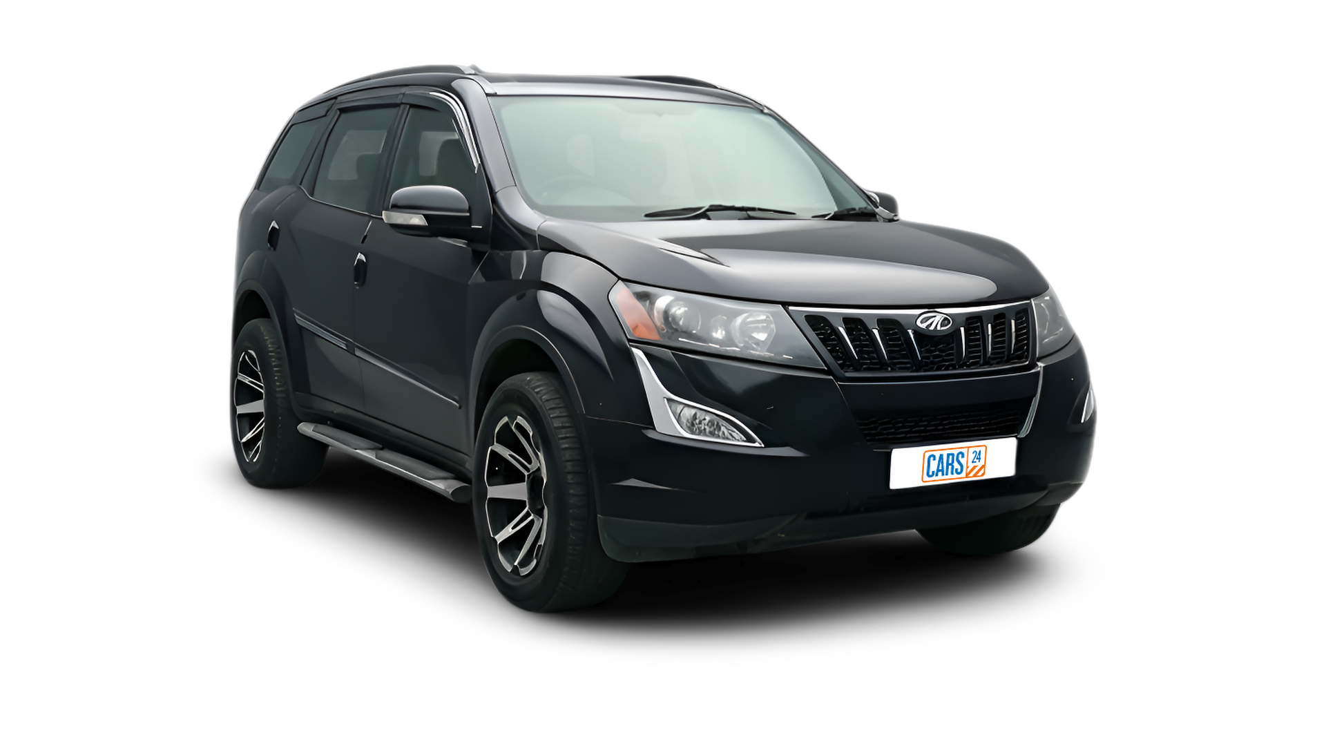 Mahindra XUV500-img
